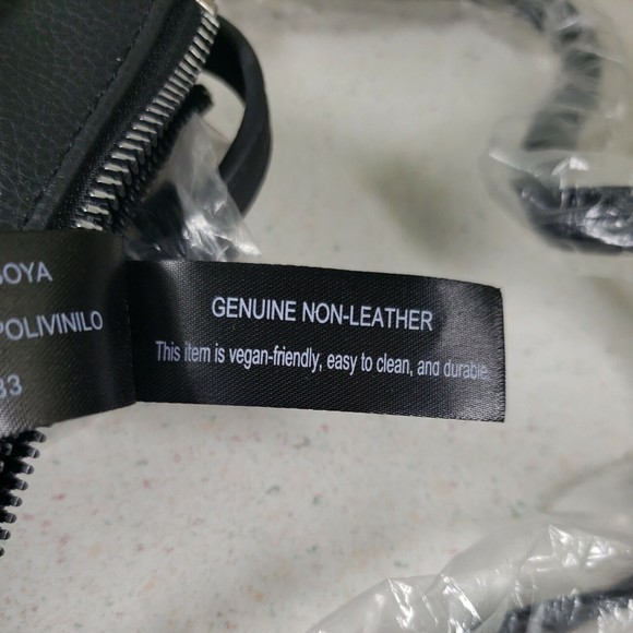 Kenneth Cole Gabriella Mini Crossbody 8” X 7” Zipper Top Pouch Snap Pouch Black - Picture 9 of 12